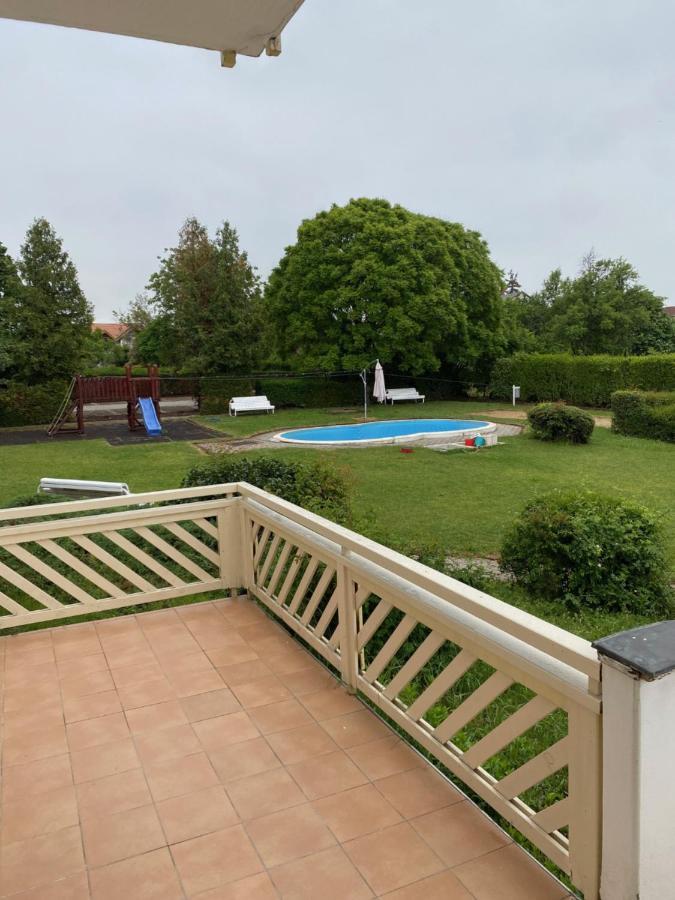 Global Apartmanhaz Vonyarcvashegy Bagian luar foto