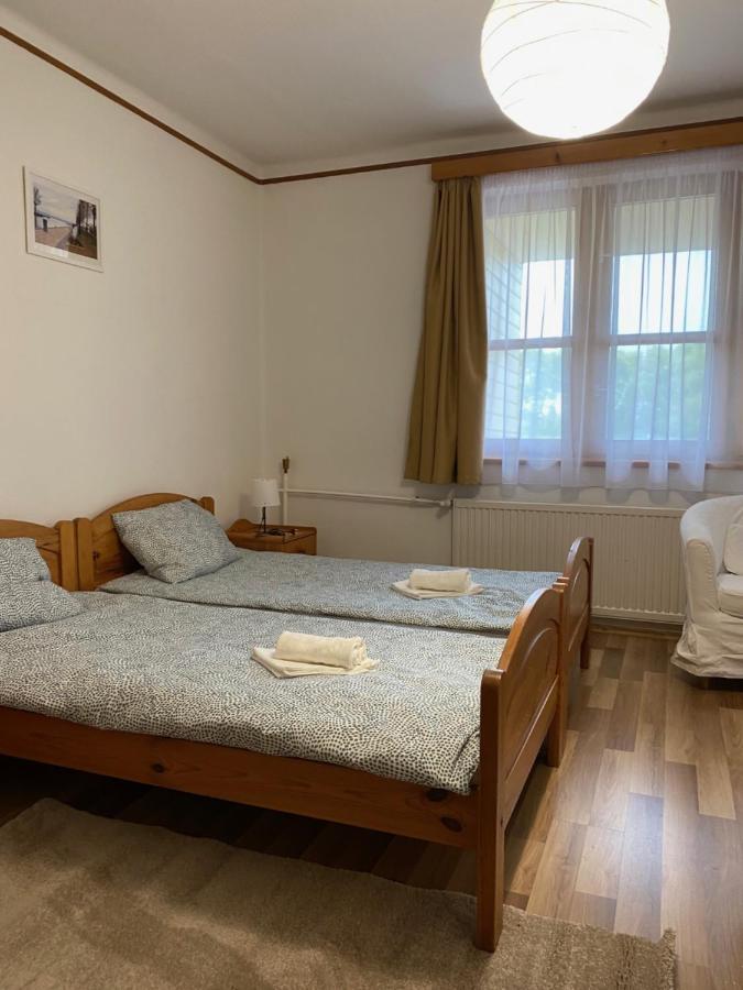 Global Apartmanhaz Vonyarcvashegy Bagian luar foto