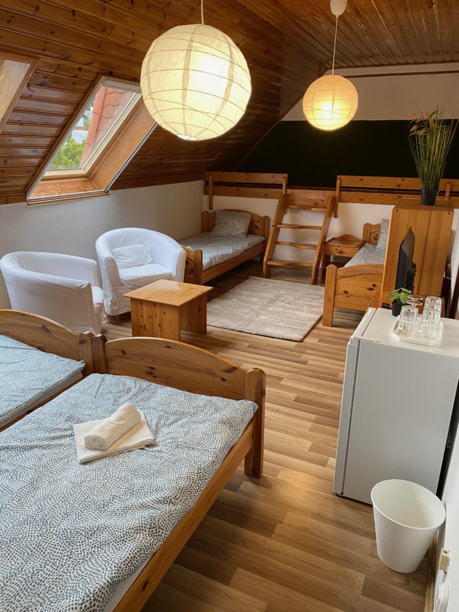 Global Apartmanhaz Vonyarcvashegy Bagian luar foto